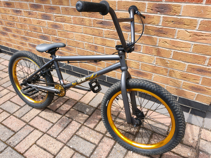 black and gold mongoose bmx bike